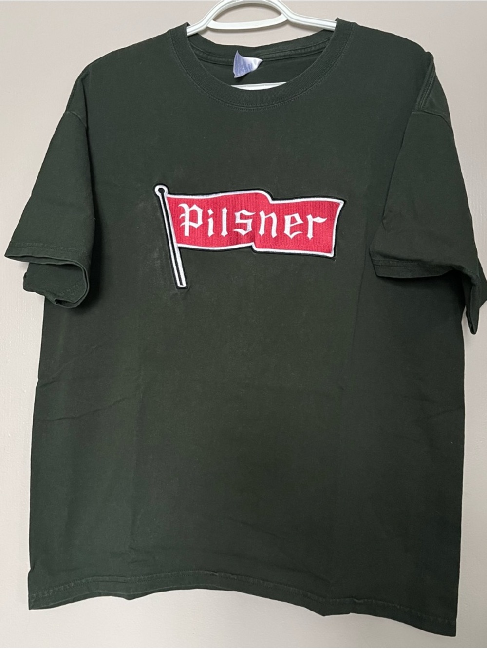 Vintage Pilsner flag logo shirt